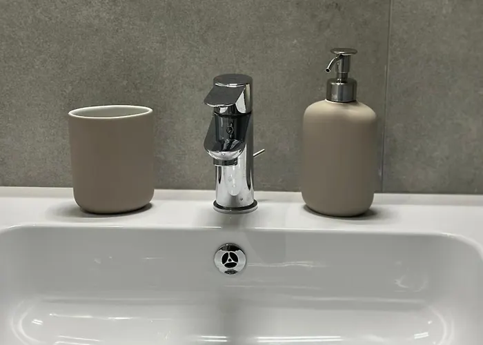 לינה וארוחת בוקר K23 בארי